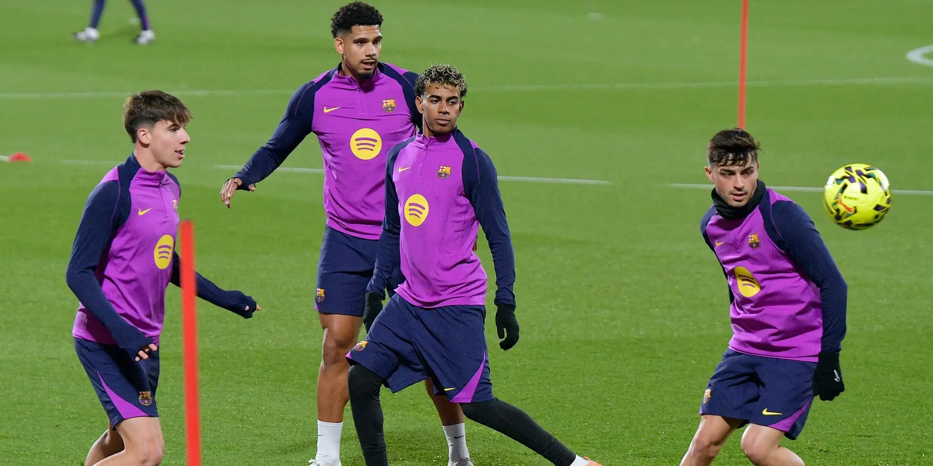 خطوة واحدة تفصل لاعب برشلونة عن الانضمام لأياكس