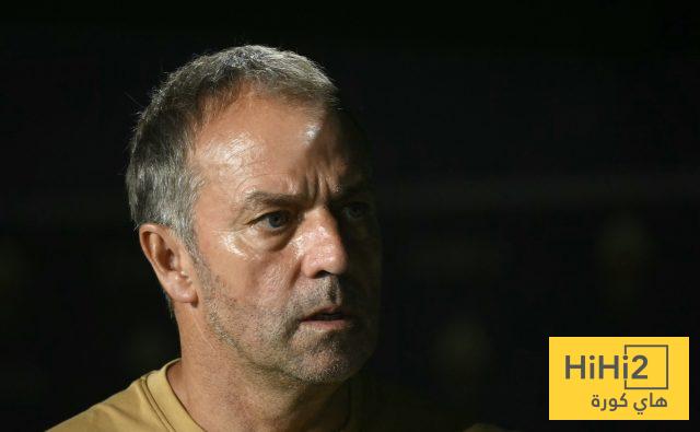 هانز فليك يرفض الرد على هجوم خيل مارين ضد برشلونة