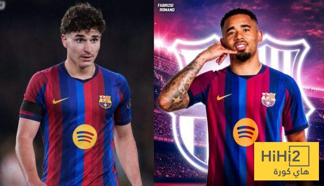 هل يمهد برشلونة الطريق لضم ألفاريز بحركة ذكية مع غابرييل جيسوس؟