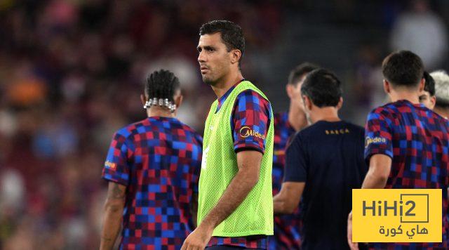 تطور جديد يحسم مصير رودري مع برشلونة أمام فالنسيا