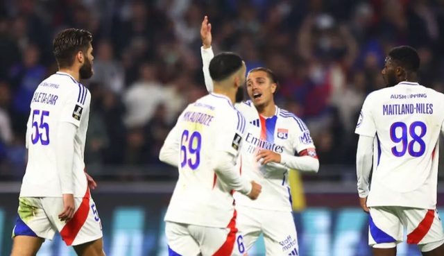 من 120 إلى 55 مليون يورو.. ليون يدخل مرحلة التقشف الصارم
