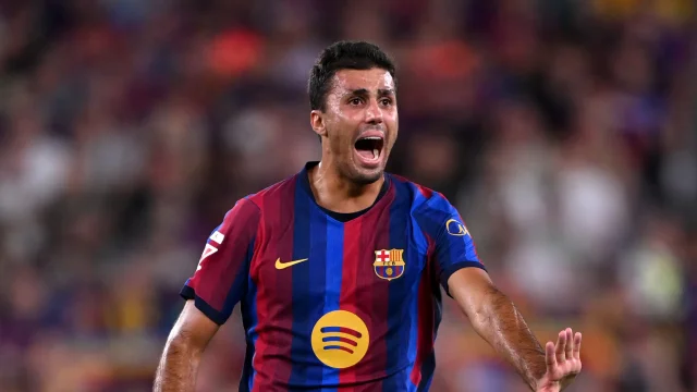 شريك رودري المثالي للتغلب على نقطة ضعف برشلونة