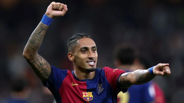 رافينيا يعين وكيل أعمال جديد لنفسه قبل تجديد عقده مع برشلونة ، السبب ..؟!