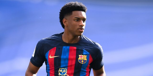 اللاعب  الذي صعب مهمة بالدي في برشلونة