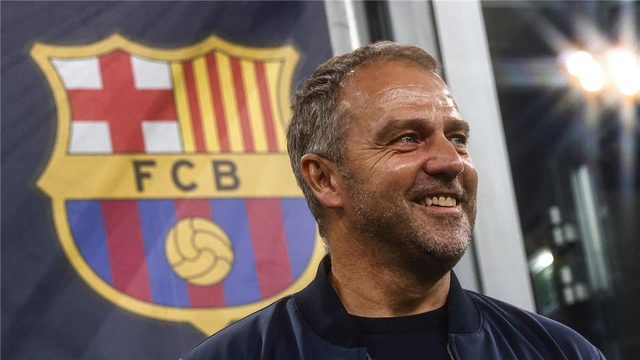 لاعب برشلونة يعود من الاصابة